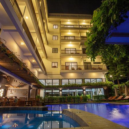 Daco Hotel Siem Reap Luaran gambar
