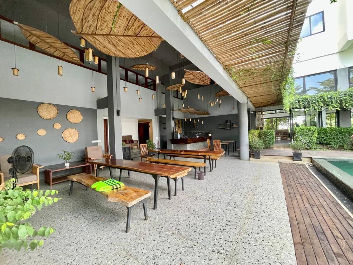 Daco Hotel Siem Reap Luaran gambar