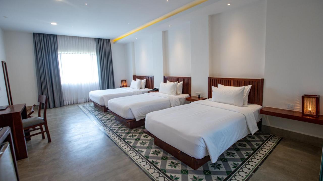 Daco Hotel Siem Reap Luaran gambar