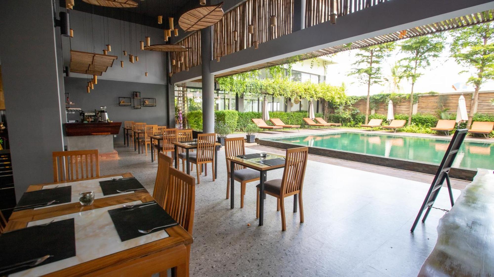 Daco Hotel Siem Reap Luaran gambar
